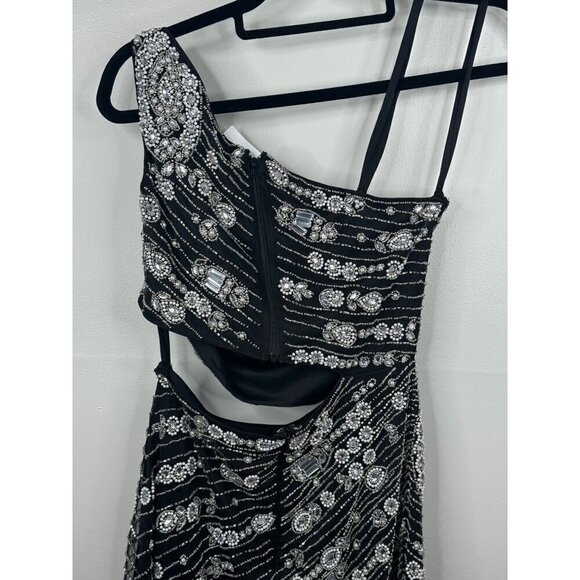 Mac Duggal 10880 One-Shoulder Cut Out Black Evening Gown Size 2 NWT Pearls Beads - Picture 8 of 12